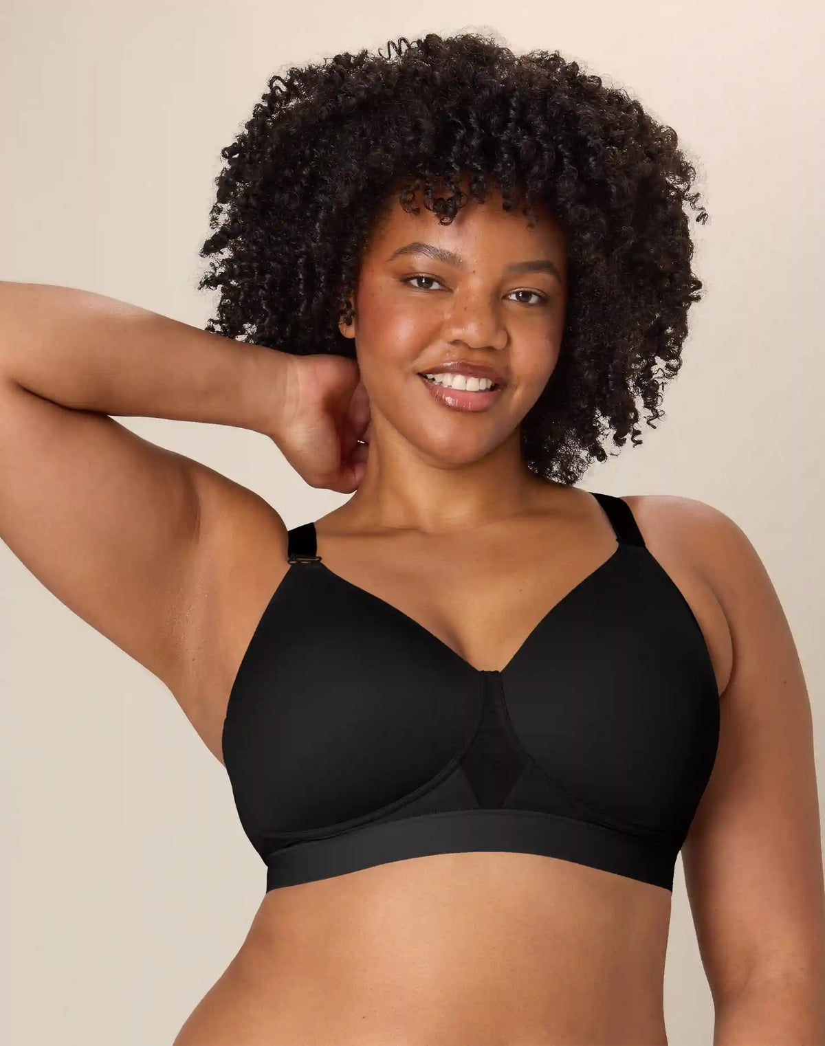 Playtex Women's Wireless Bra, Smoothing Comfort, Moisture-Wicking