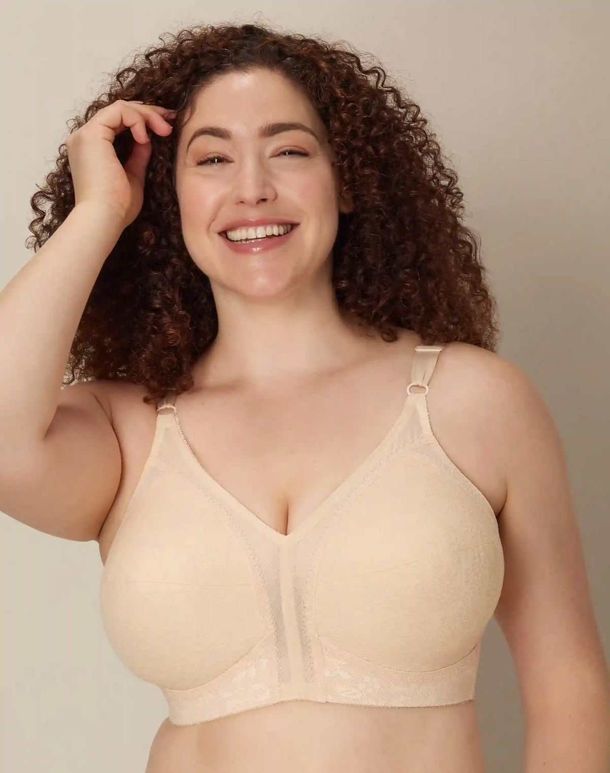 Playtex Women's 18 Hour Sensational Support Wireless Bra - Full Coverage - Adjustable Straps